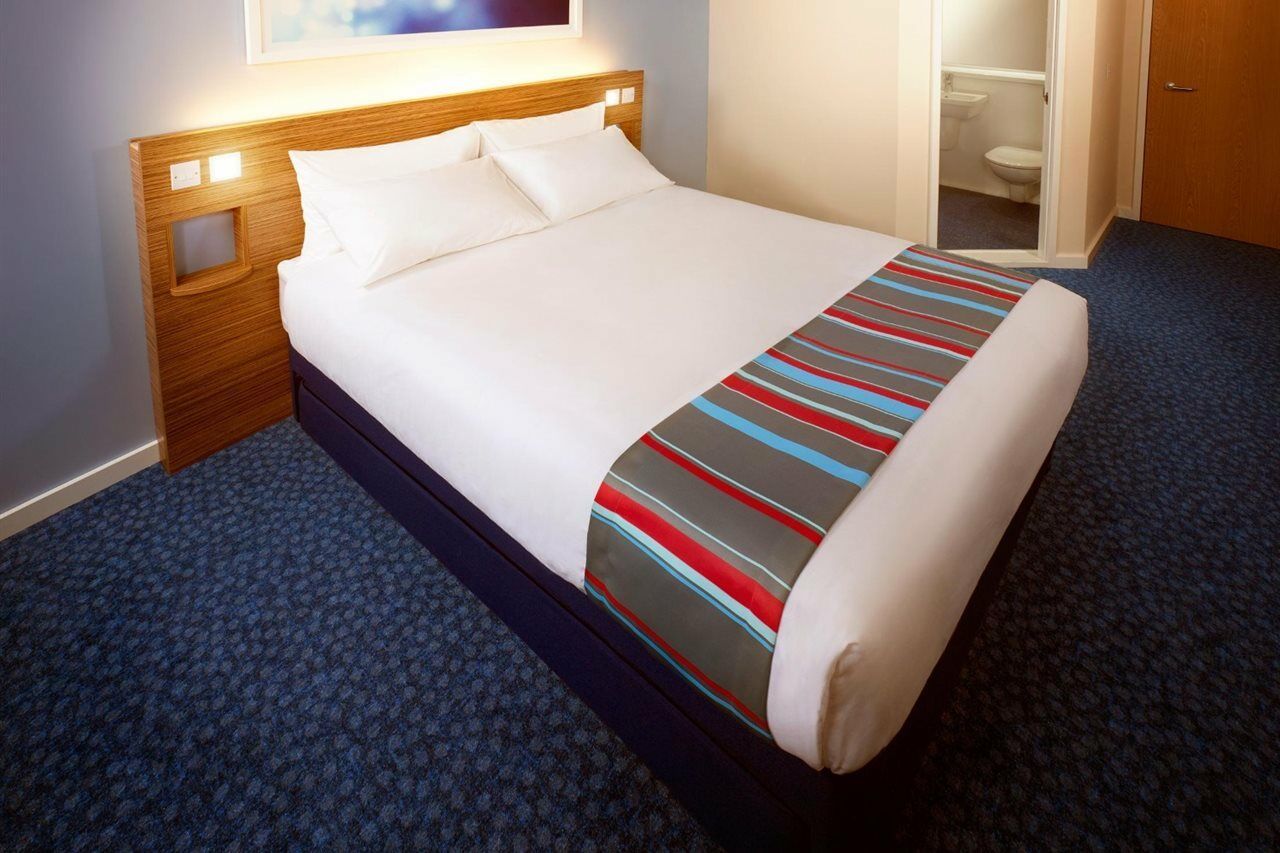 Travelodge Ludlow Woofferton Esterno foto